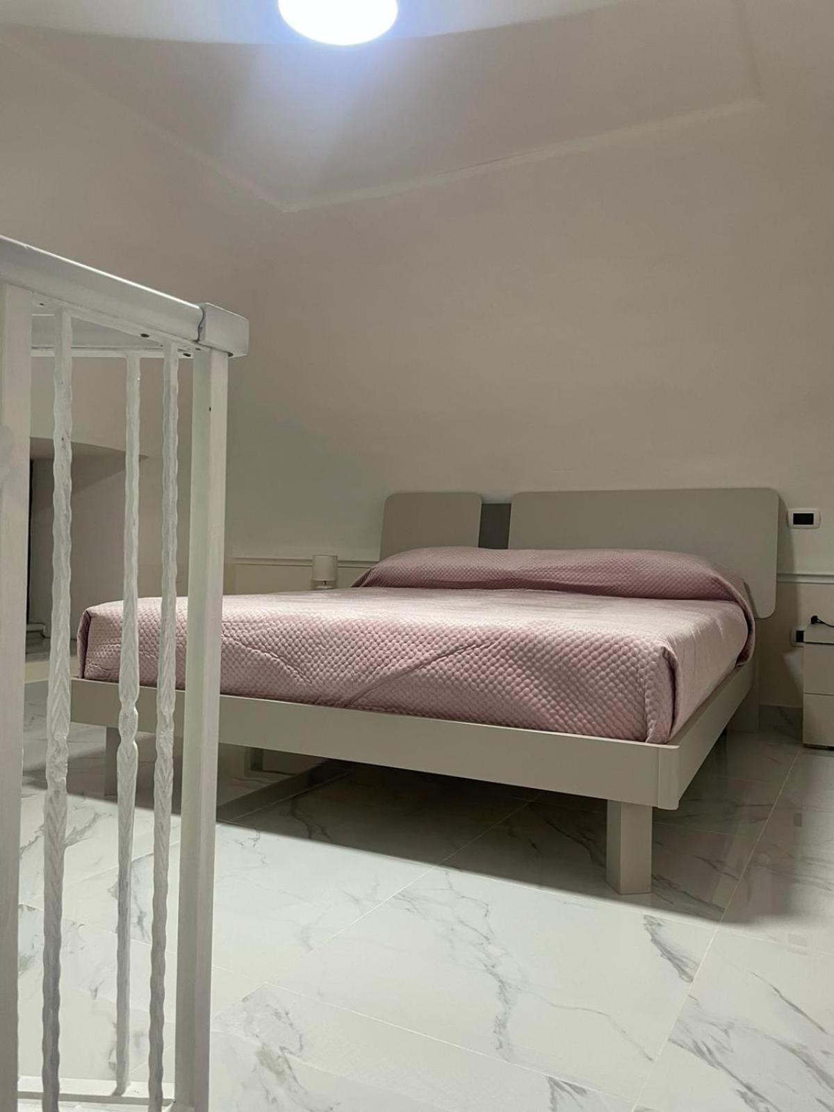 Da Nonna Maria Bed and Breakfast Boscotrecase Exteriör bild