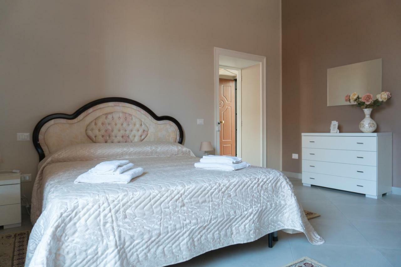 Da Nonna Maria Bed and Breakfast Boscotrecase Exteriör bild